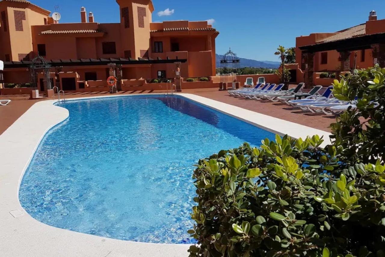 Elegant 2Br Apartment Puerto Banus Marbella Just 12 Minutes Away By G00Giemaps Estepona Exterior foto