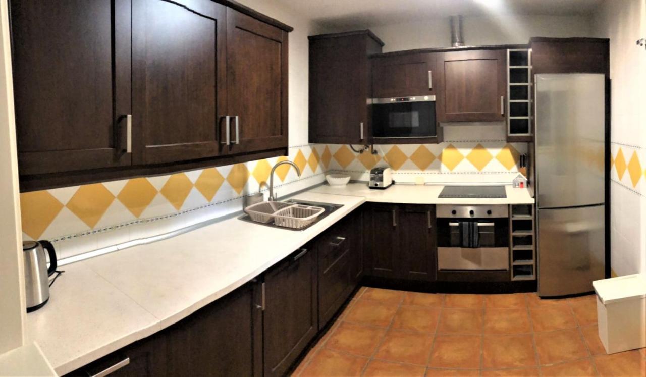 Elegant 2Br Apartment Puerto Banus Marbella Just 12 Minutes Away By G00Giemaps Estepona Exterior foto